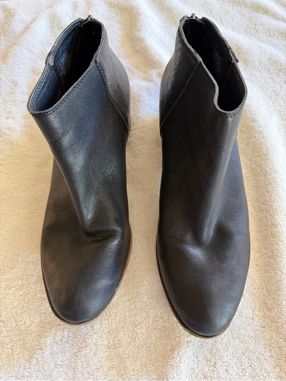 Lucky Brand Black Leather Ankle Booties